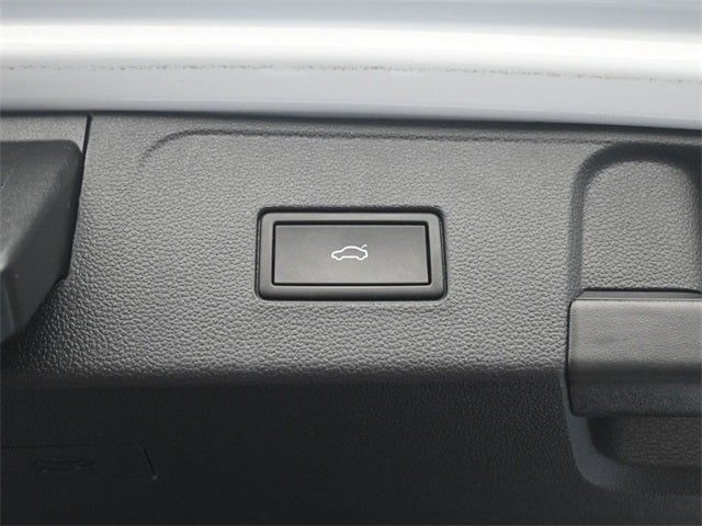 2023 Volkswagen Atlas 3.6L V6 SEL Premium R-Line