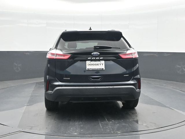 2023 Ford Edge SE