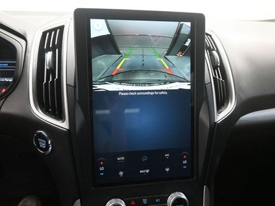 2023 Ford Edge SE