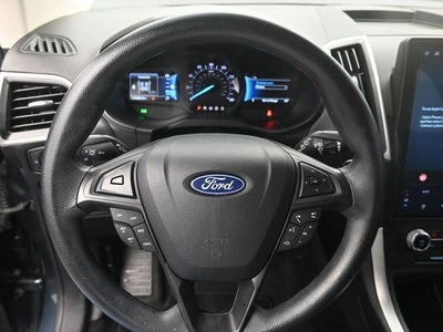 2023 Ford Edge SE