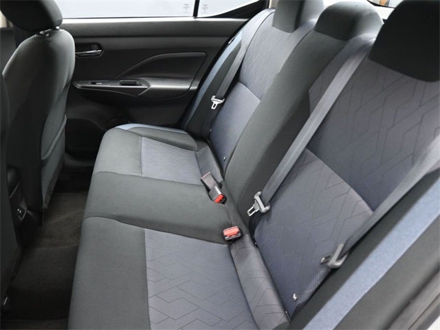 2023 Nissan Versa 1.6 SV