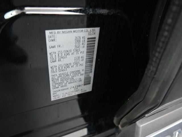 2024 Nissan Pathfinder Platinum