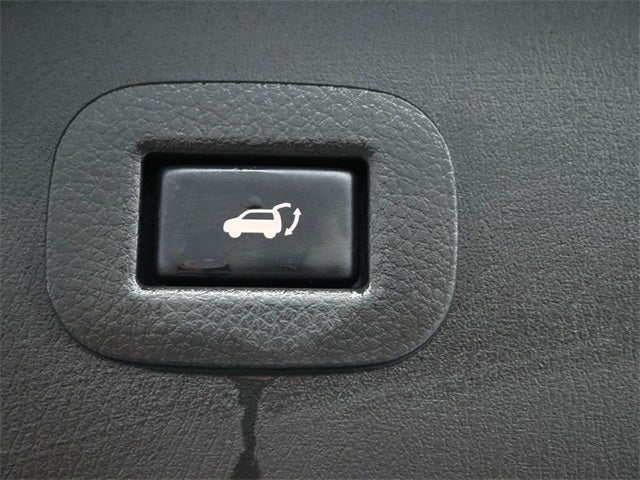 2017 Nissan Armada SL