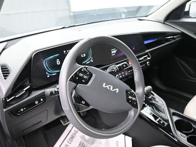 2024 Kia Niro EX Touring