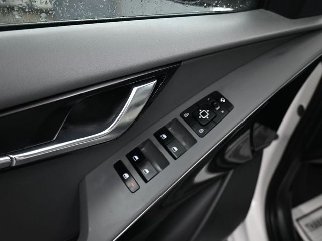 2024 Kia Niro EX Touring