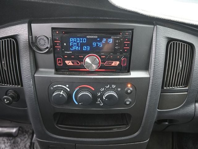 2005 Dodge Ram 1500 SLT