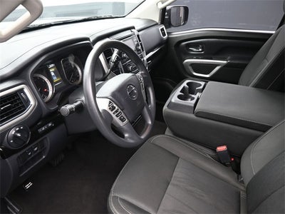 2018 Nissan Titan SV