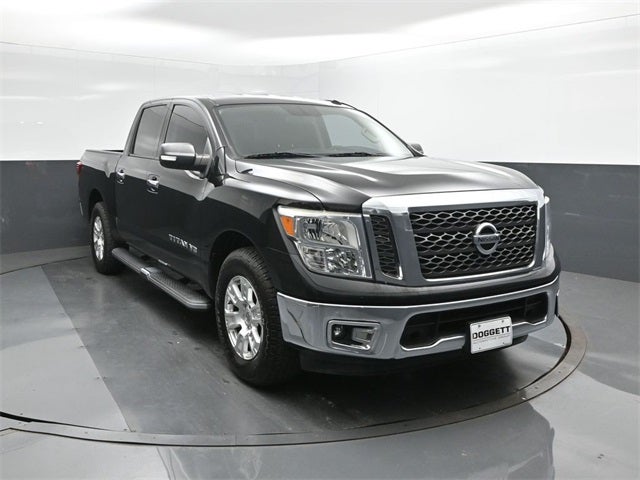 2018 Nissan Titan SV