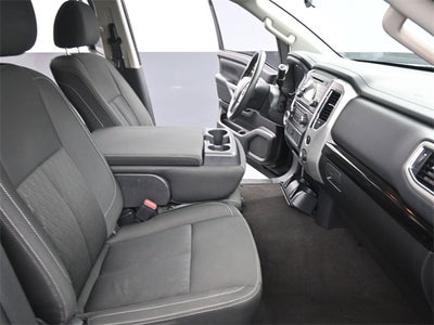 2018 Nissan Titan SV