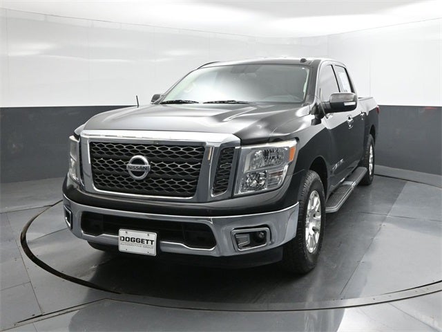 2018 Nissan Titan SV