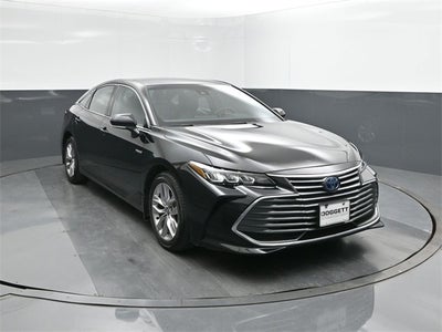 2021 Toyota Avalon Hybrid XLE Plus