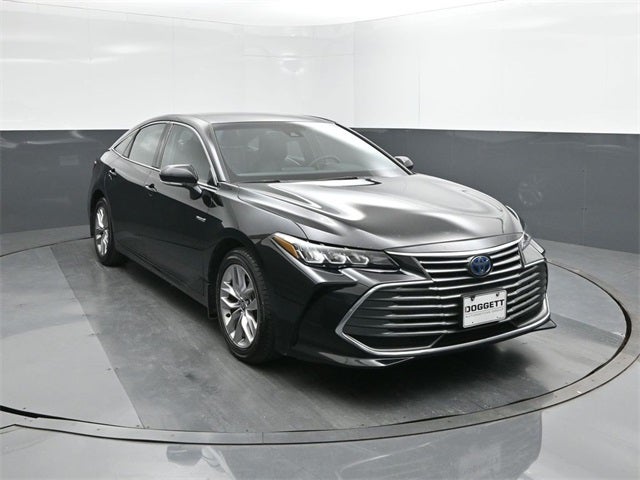 2021 Toyota Avalon Hybrid XLE Plus