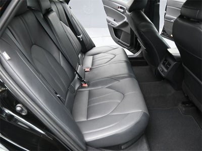 2021 Toyota Avalon Hybrid XLE Plus