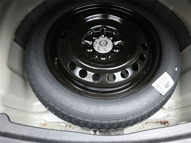 2021 Toyota Avalon Hybrid XLE Plus