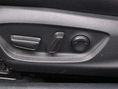 2021 Toyota Avalon Hybrid XLE Plus