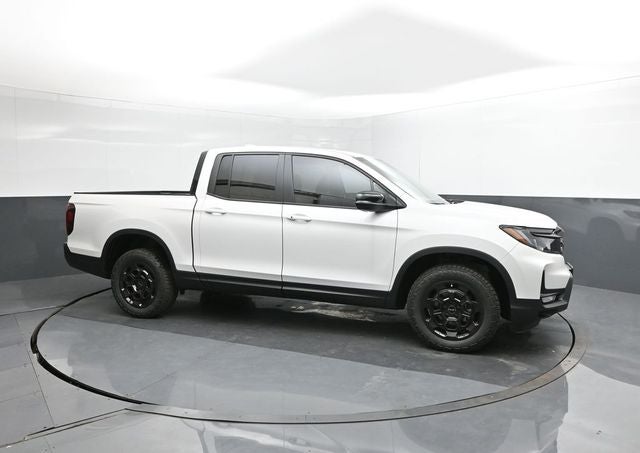 2025 Honda Ridgeline TrailSport+