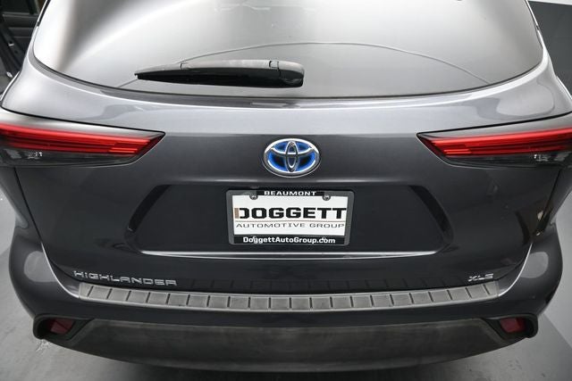 2022 Toyota Highlander Hybrid XLE