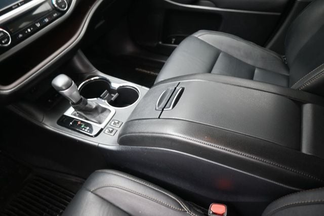 2015 Toyota Highlander XLE V6