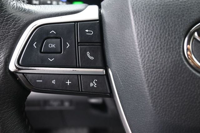 2021 Toyota Sienna XLE 8 Passenger