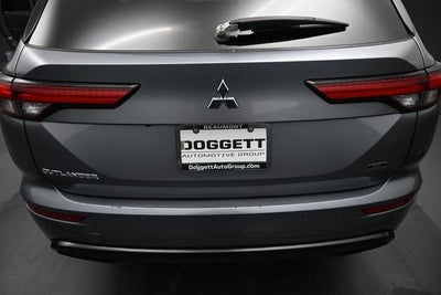 2024 Mitsubishi Outlander SE Black Edition