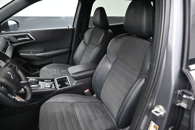2024 Mitsubishi Outlander SE Black Edition