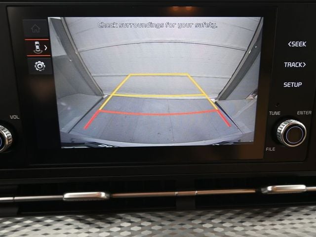 2023 Kia Carnival LX