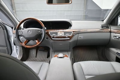 2007 Mercedes-Benz S-Class S 550