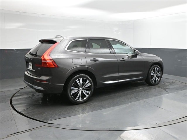 2022 Volvo XC60 B6 Inscription