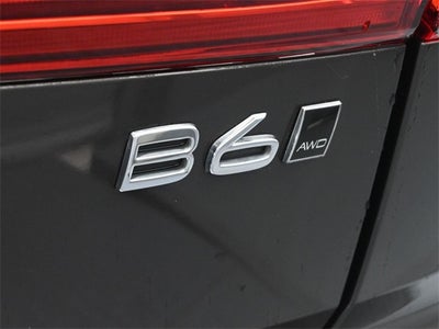 2022 Volvo XC60 B6 Inscription