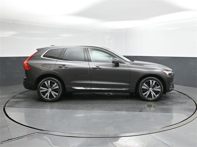 2022 Volvo XC60 B6 Inscription