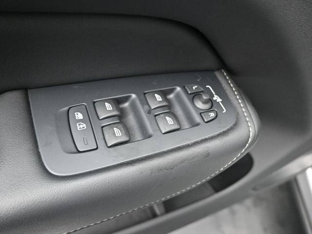 2021 Volvo XC60 T5 Inscription