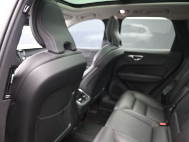 2021 Volvo XC60 T5 Inscription