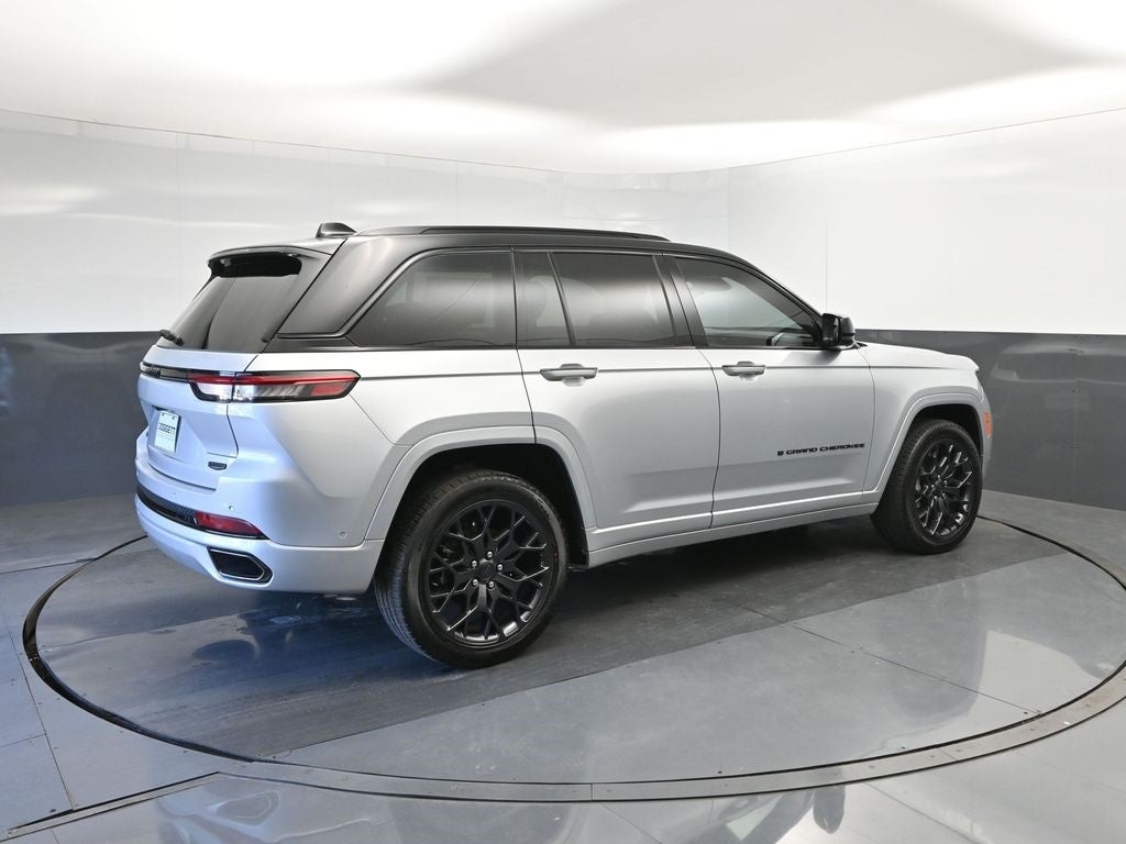 2025 Jeep Grand Cherokee Summit