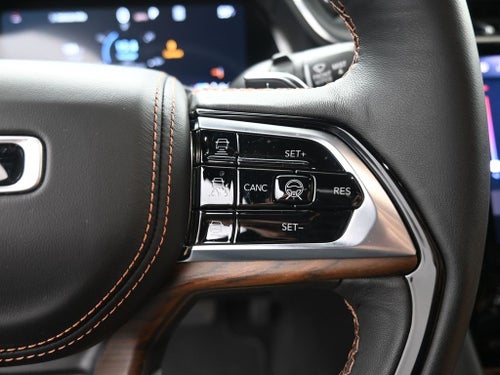 2025 Jeep Grand Cherokee Summit