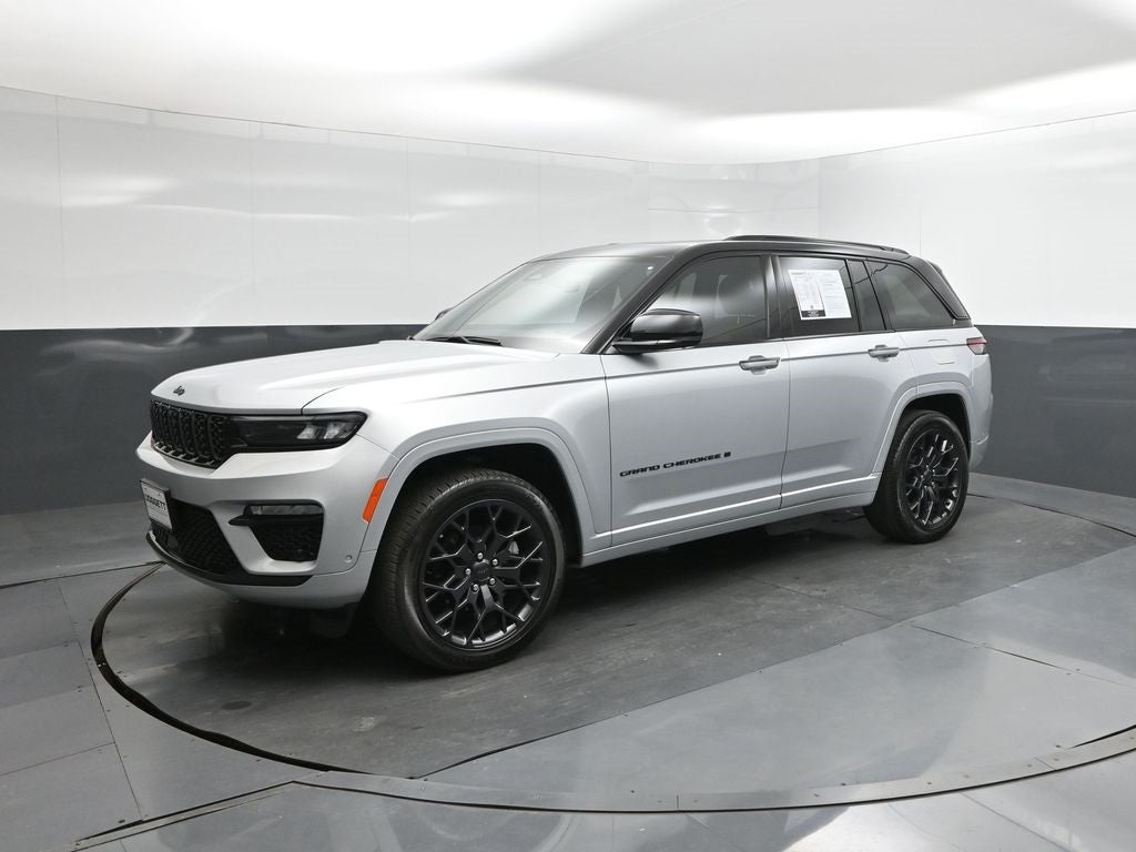 2025 Jeep Grand Cherokee Summit