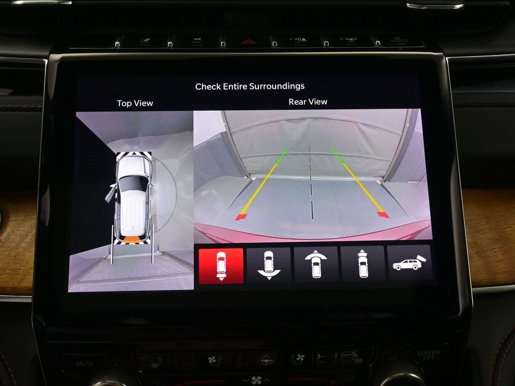 2022 Jeep Grand Cherokee Summit