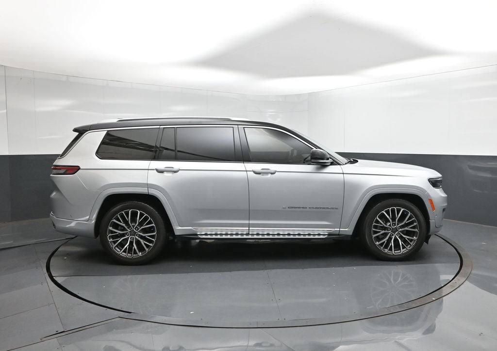 2022 Jeep Grand Cherokee L Summit