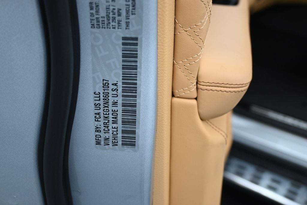2022 Jeep Grand Cherokee L Summit