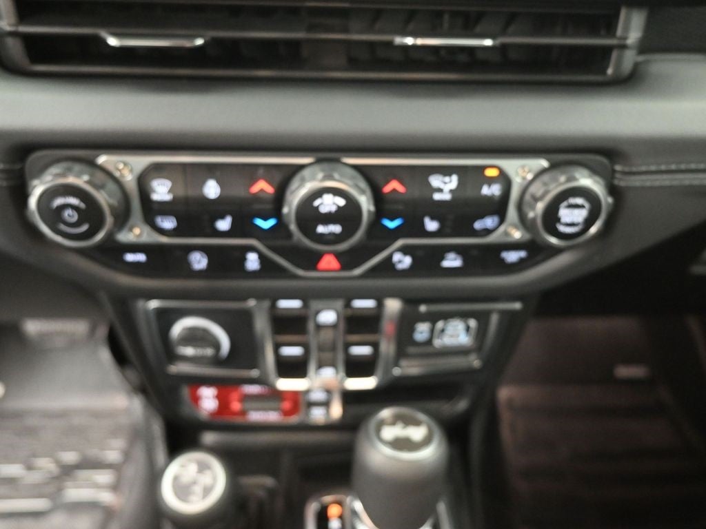 2024 Jeep Wrangler Rubicon X