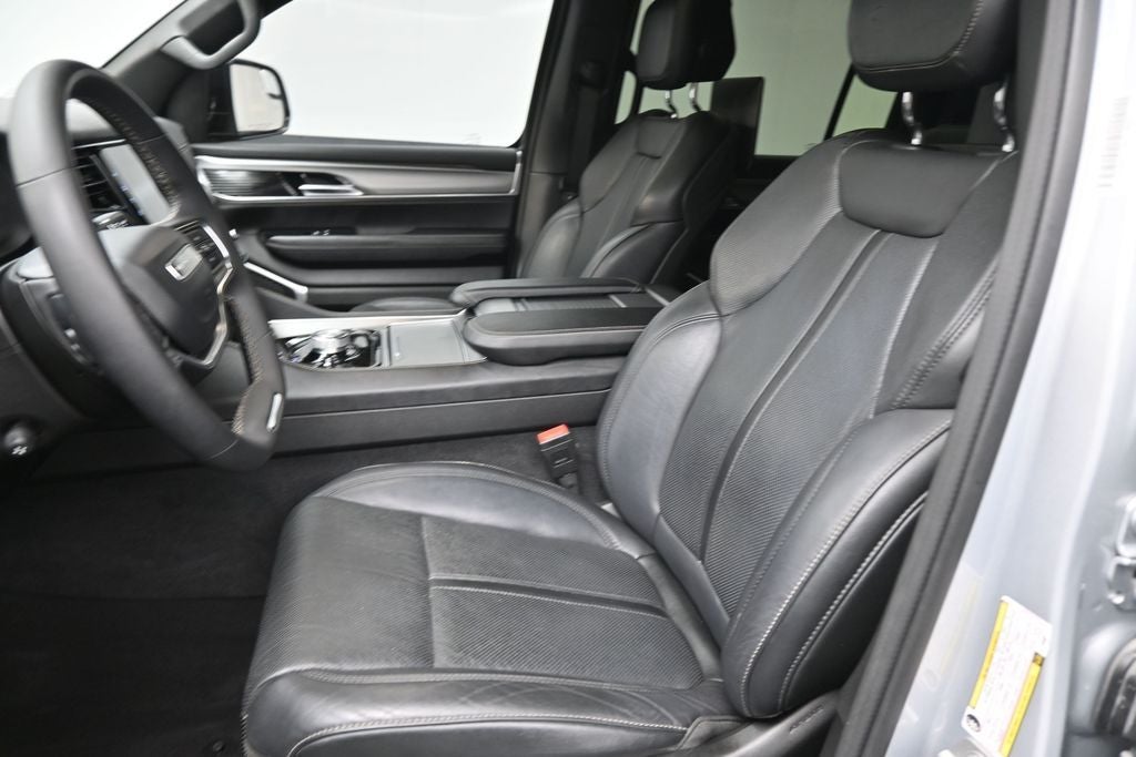 2023 Jeep Wagoneer Series II
