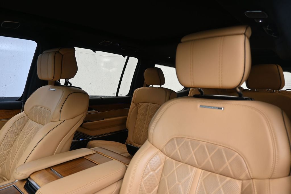 2023 Jeep Grand Wagoneer Series III