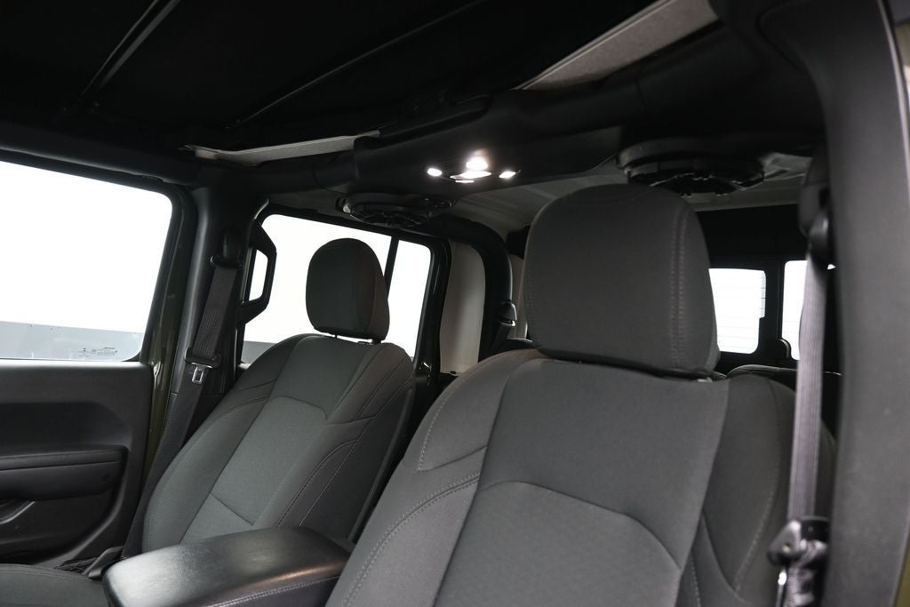 2022 Jeep Gladiator Willys