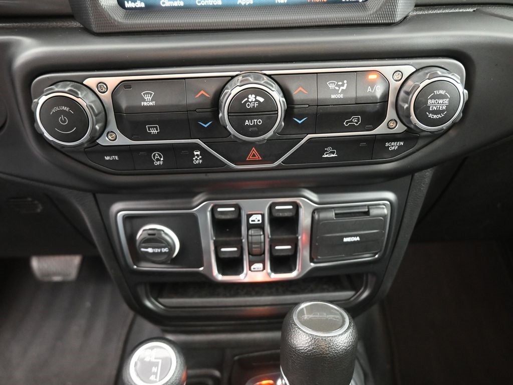 2023 Jeep Gladiator Overland