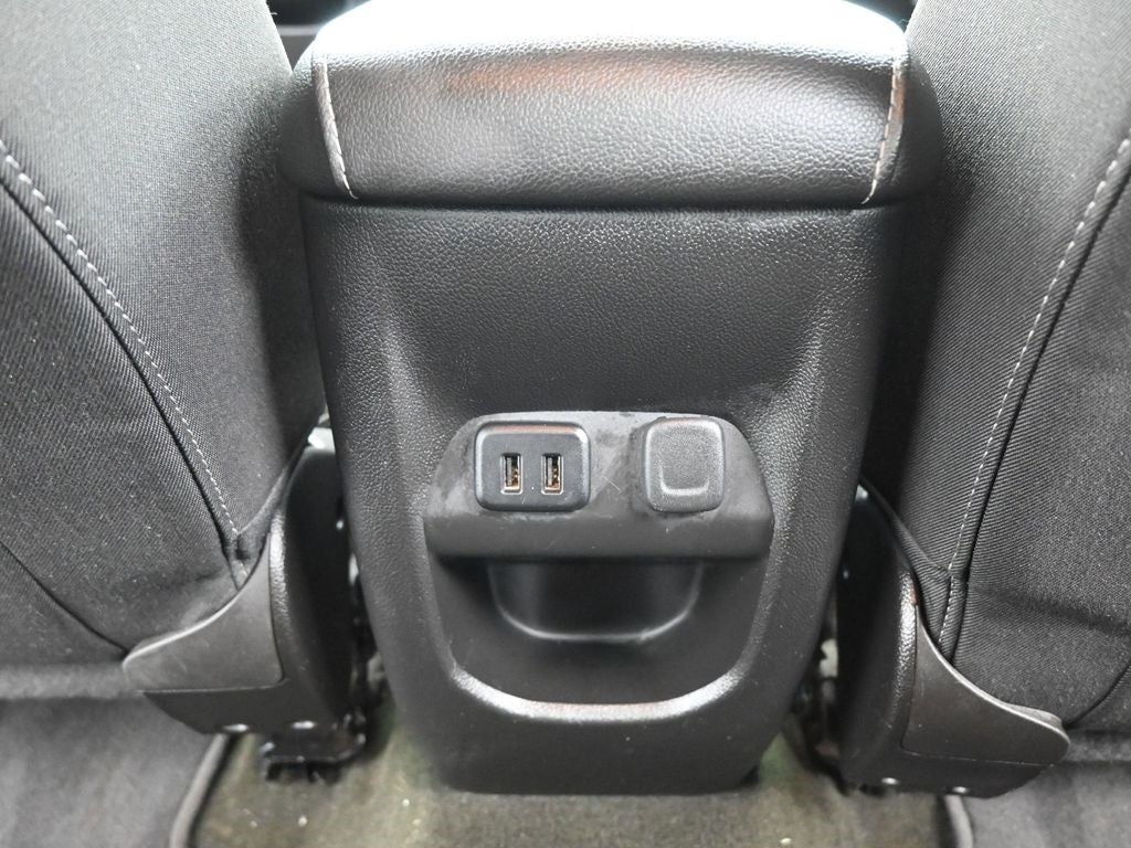 2017 Chevrolet Colorado LT