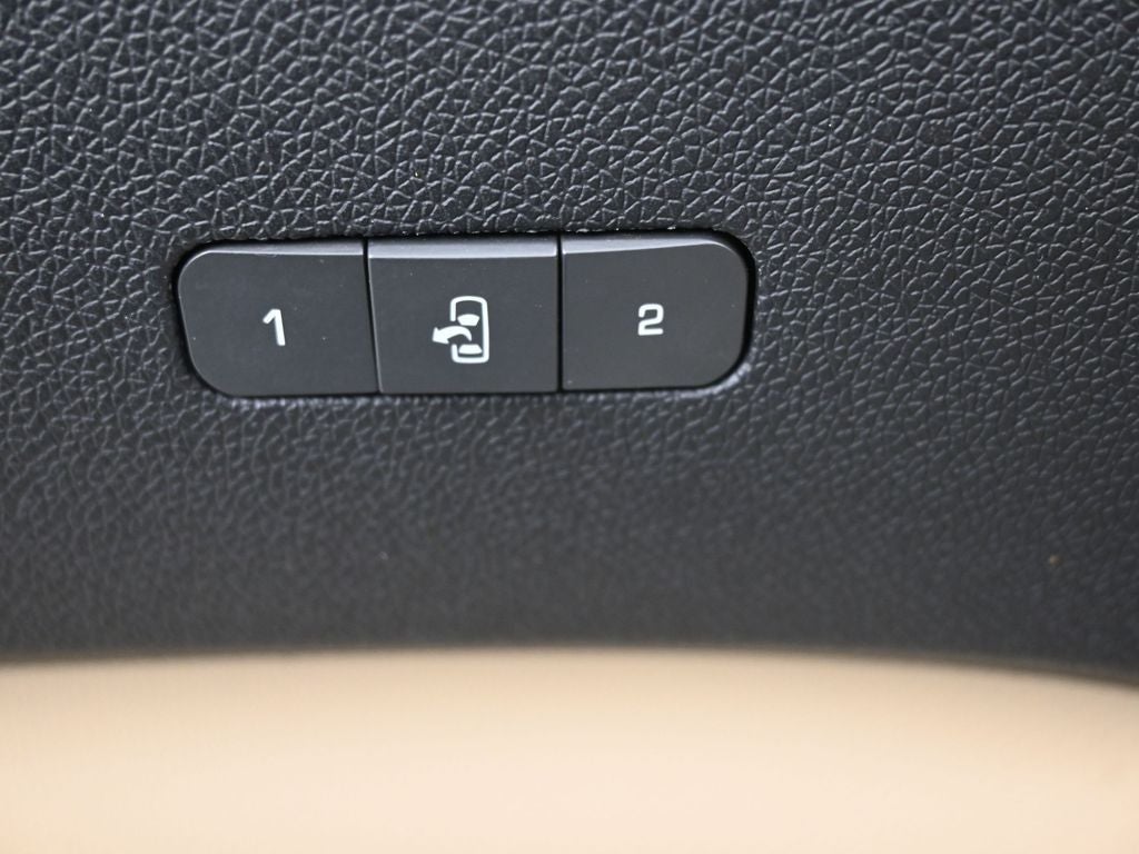 2011 GMC Acadia Denali