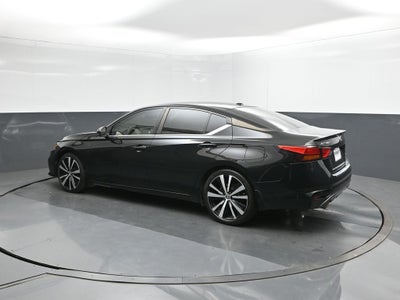 2022 Nissan Altima 2.0 SR