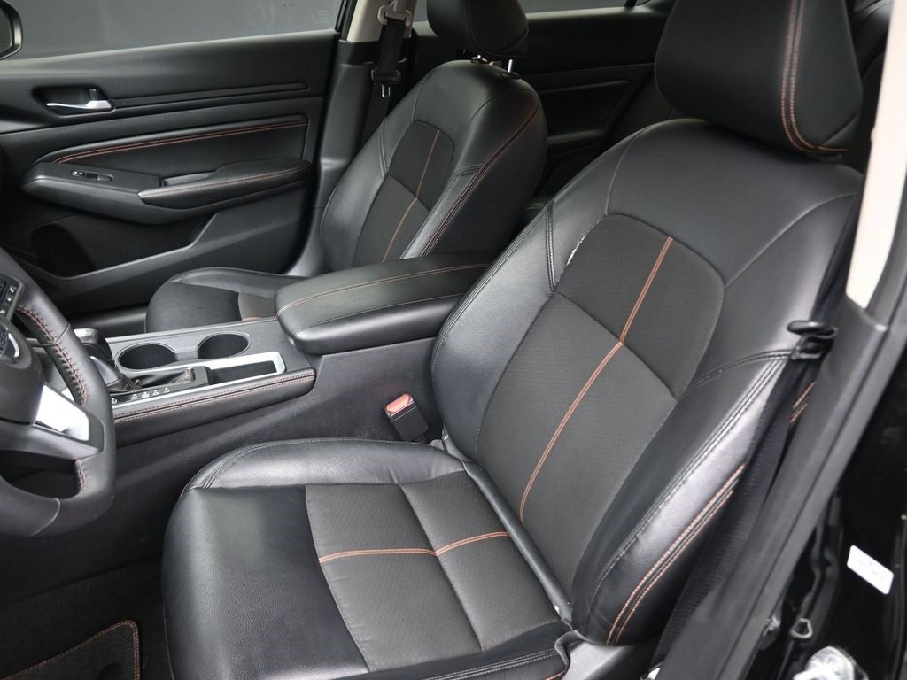 2022 Nissan Altima 2.0 SR