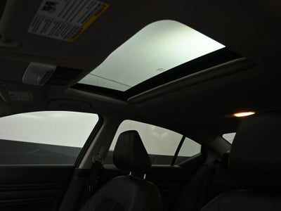 2022 Nissan Altima 2.0 SR