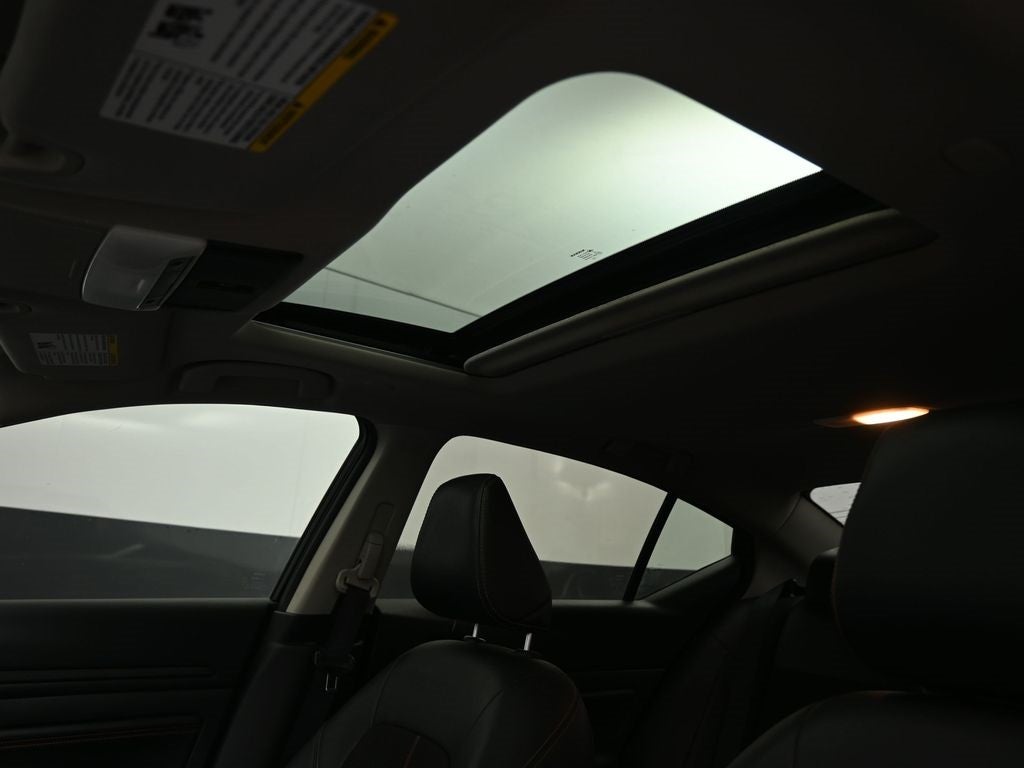 2022 Nissan Altima 2.0 SR