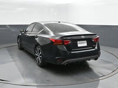 2022 Nissan Altima 2.0 SR